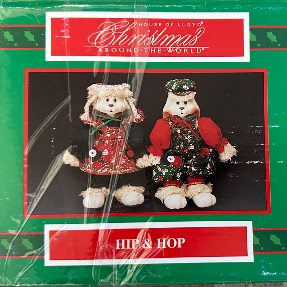 🎄 House of Lloyd – Christmas Around the World “Hip & Hop” Bunny Set 🐰